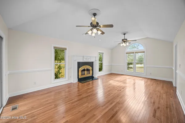 $695,000 | 103 Seagull Way, Hubert, NC 28539