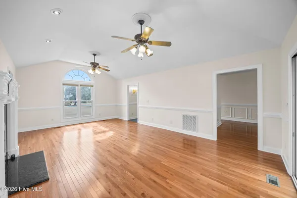 $695,000 | 103 Seagull Way, Hubert, NC 28539