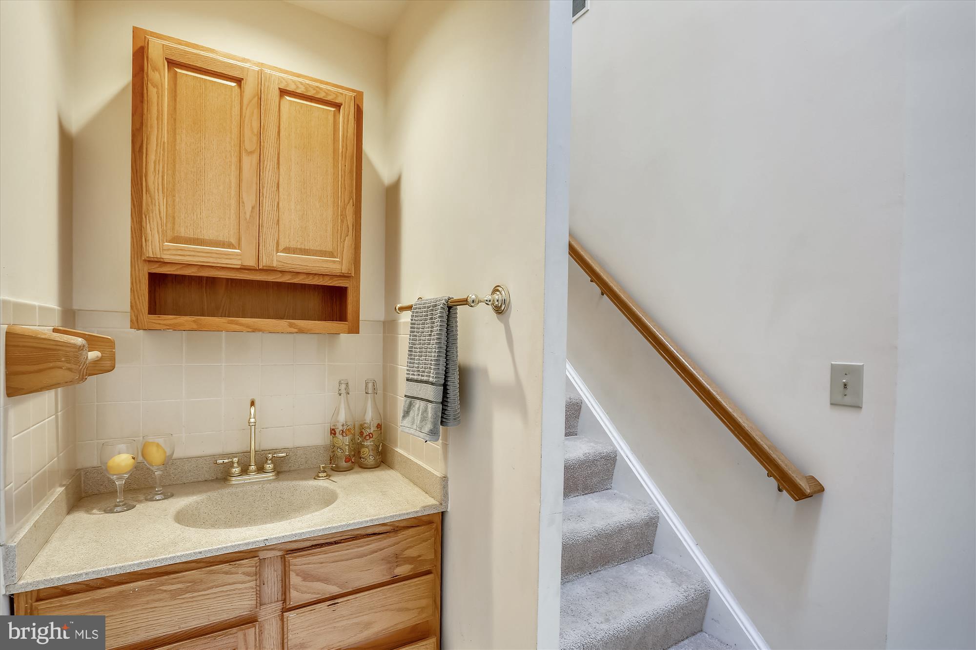 16620 Bethayres Road Derwood, MD 20855 - Photo 38 of 80 Wet bar in addition