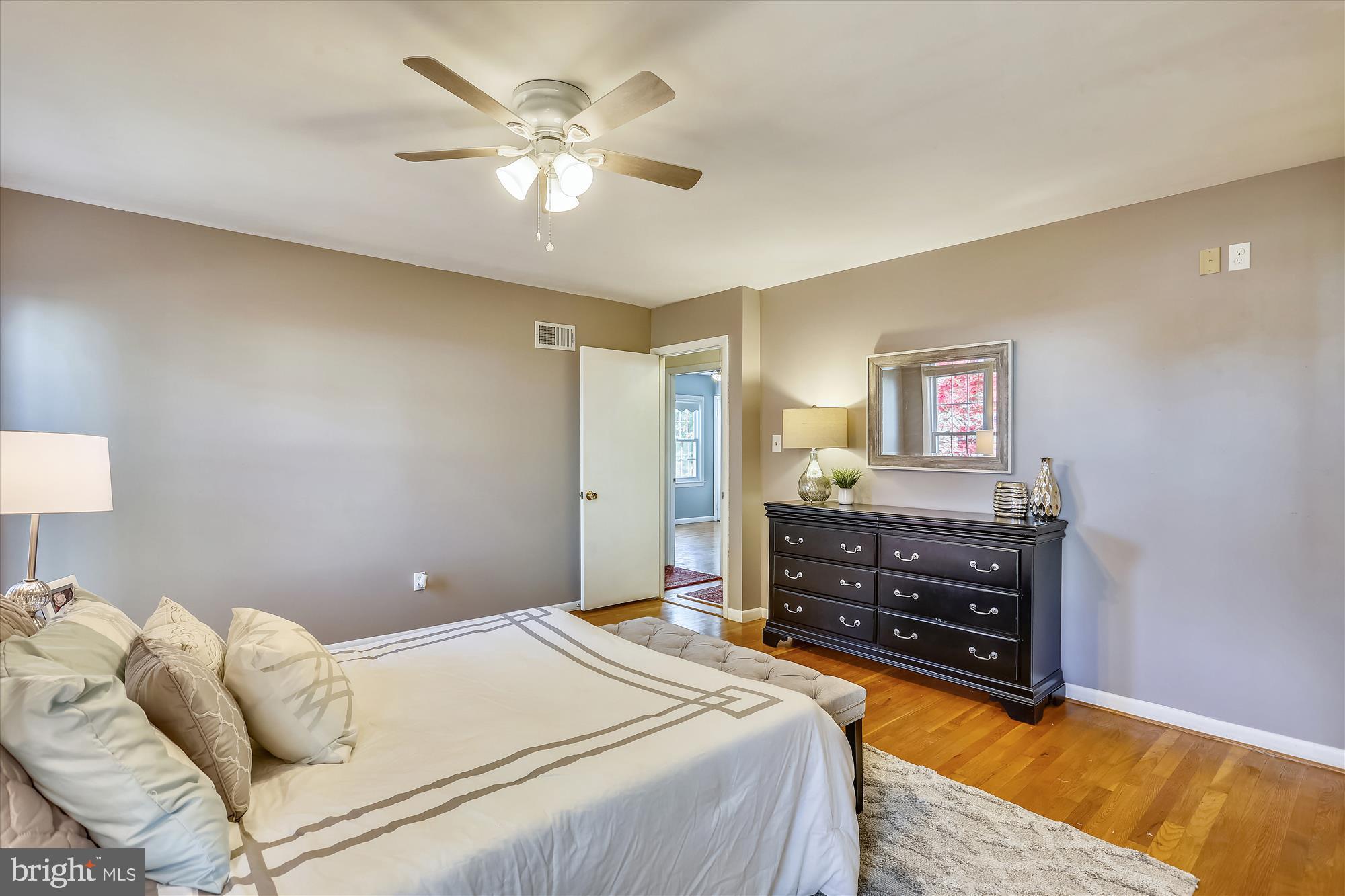 16620 Bethayres Road Derwood, MD 20855 - Photo 42 of 80 Primary Bedroom
