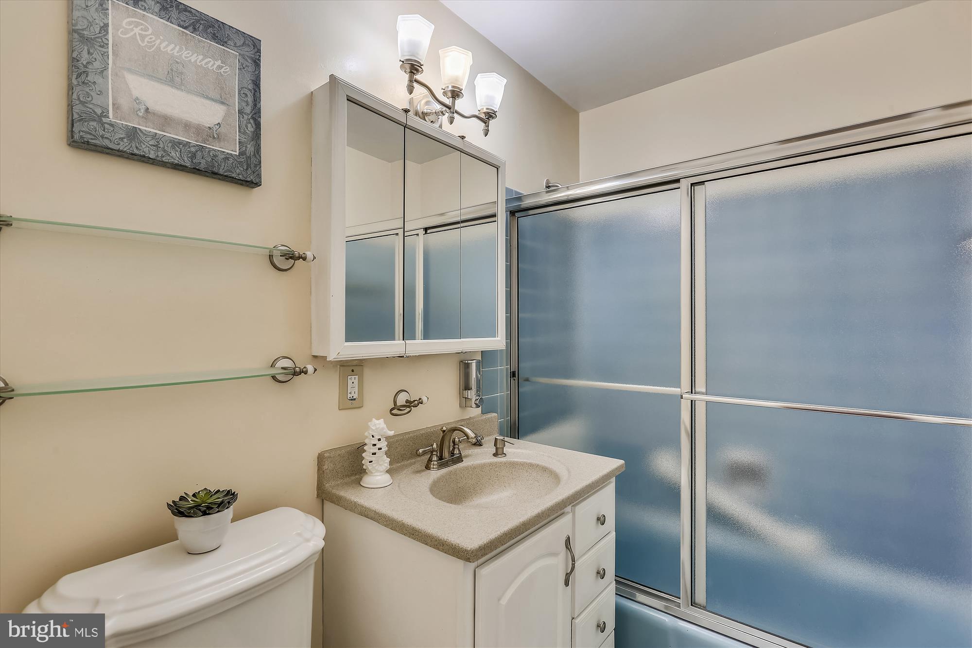 16620 Bethayres Road Derwood, MD 20855 - Photo 48 of 80 Hall Bath