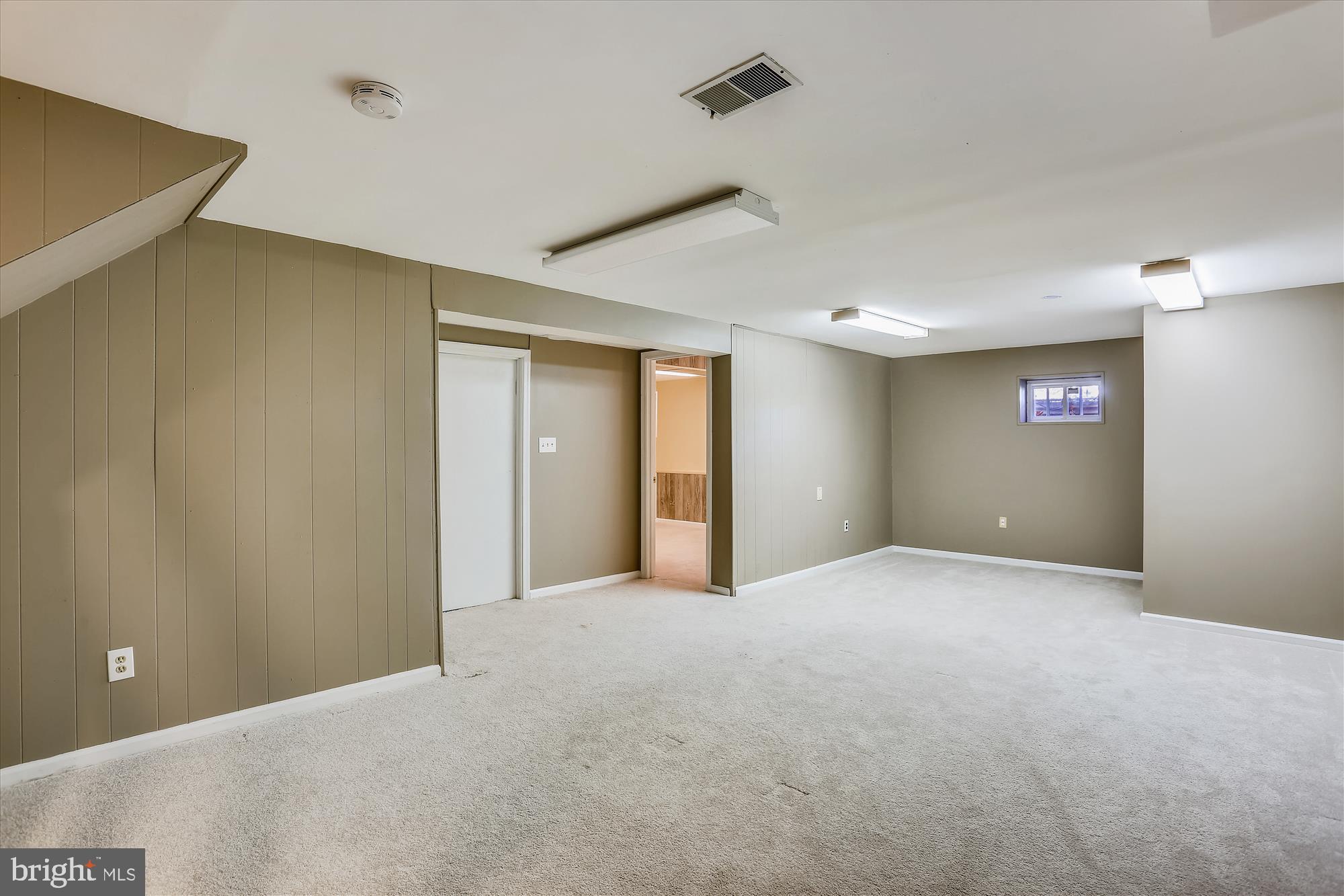 16620 Bethayres Road Derwood, MD 20855 - Photo 50 of 80 Lower level Rec room