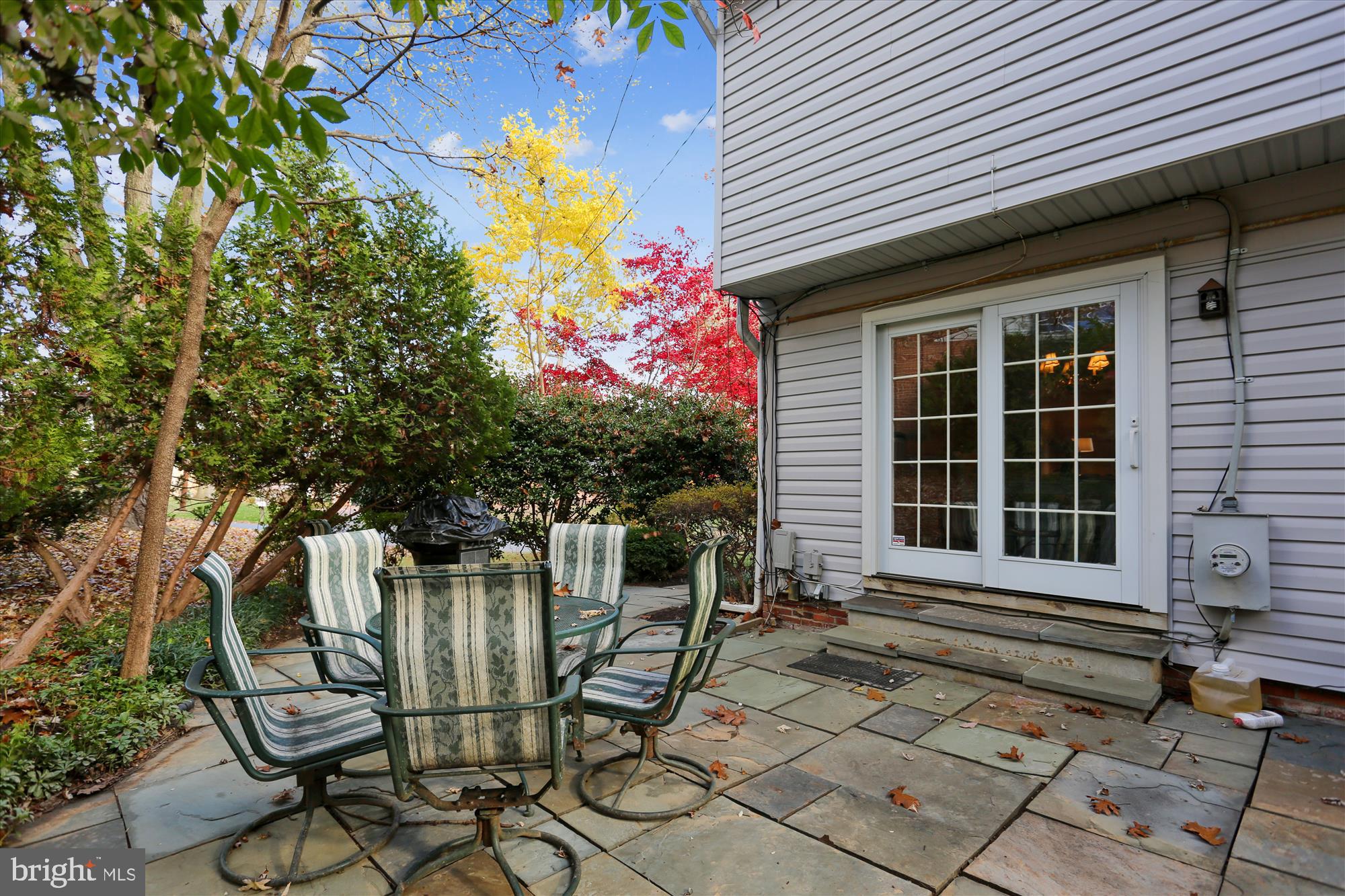 16620 Bethayres Road Derwood, MD 20855 - Photo 65 of 80 Patio eating area of Dining room