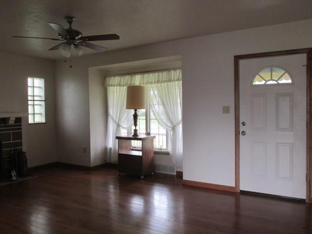 277 Arona Road New Stanton, PA 15672 - Photo 3 of 24 Gallery Image 3