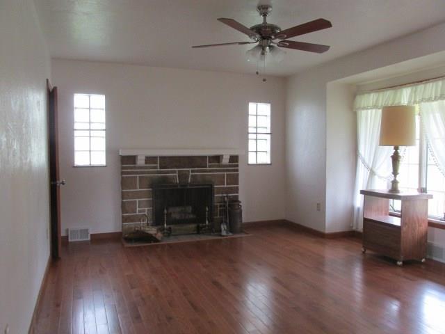 277 Arona Road New Stanton, PA 15672 - Photo 4 of 24 Gallery Image 4