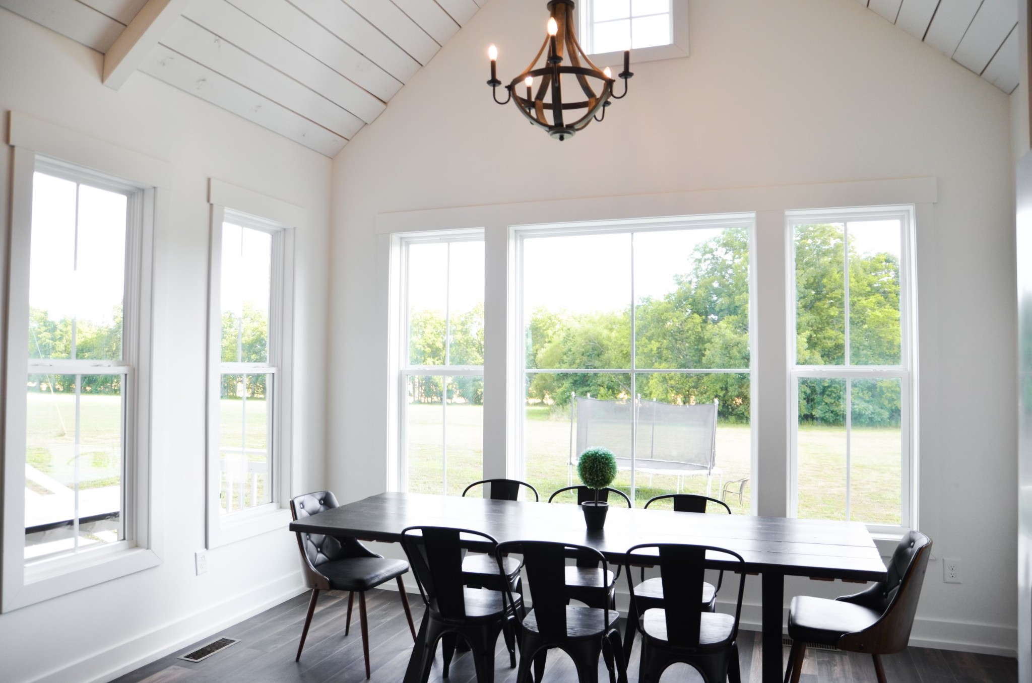 5931 Lakeview Road Springfield, TN 37172 - Photo 21 of 55 a view of a dining room with furniture window and outside view