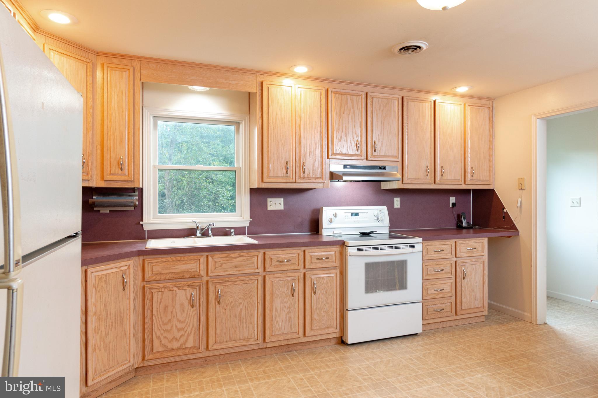 804 Bennett Road Mount Airy, MD 21771 - Photo 4 of 69 Gallery Image 4