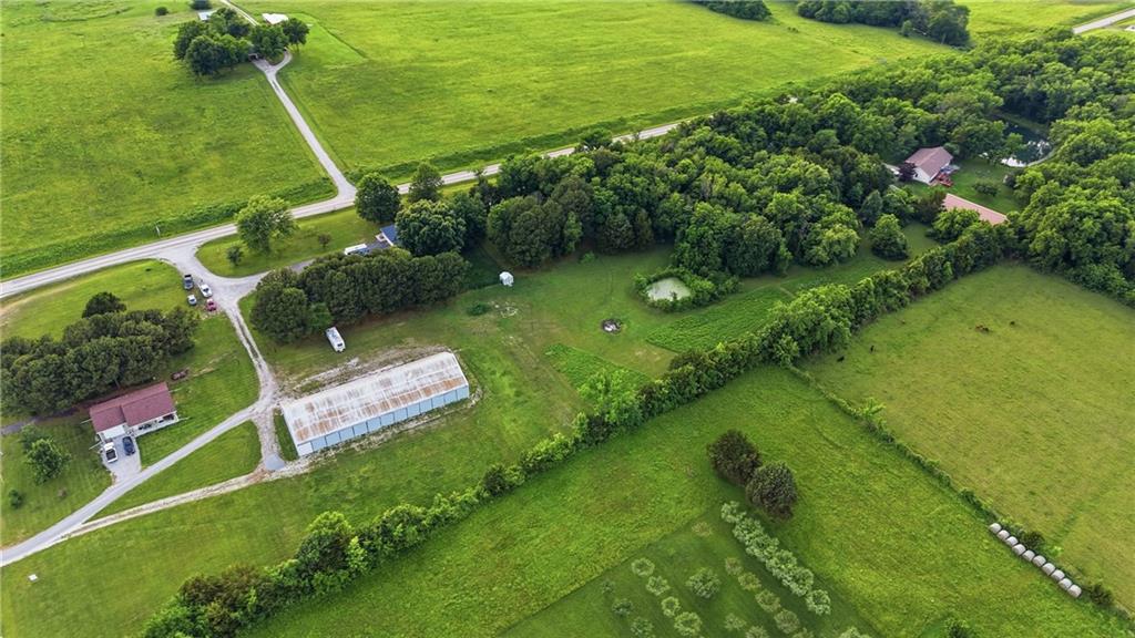 703 Northeast 102P Road Clinton, MO 64735 - Photo 43 of 53