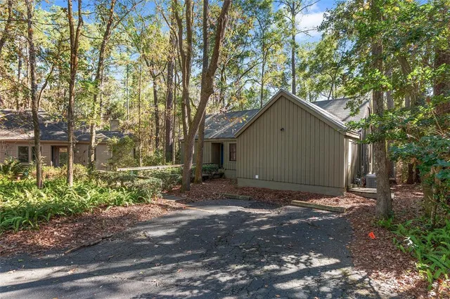 $335,000 | 8305 Southwest 46 Lane, Gainesville, FL 32608