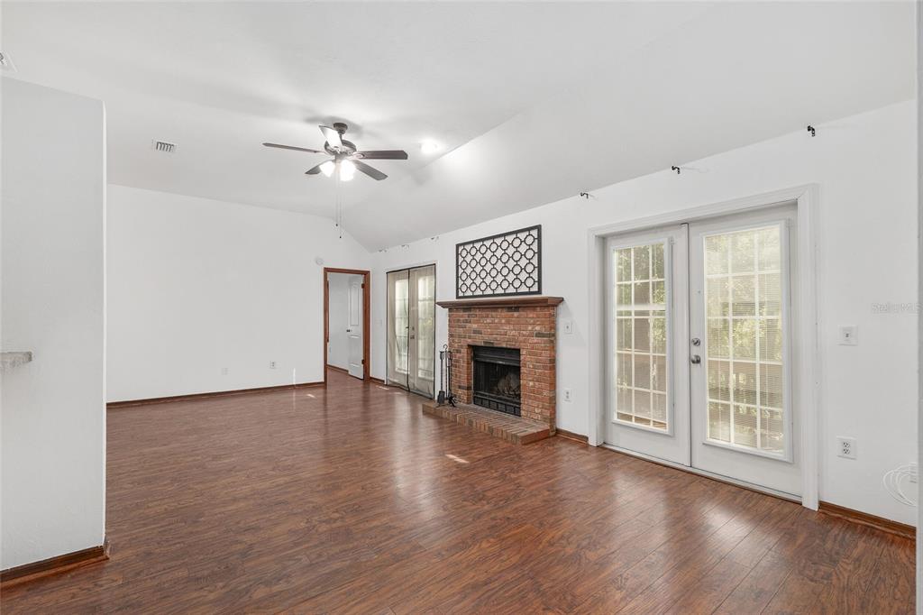 8305 Southwest 46 Lane Gainesville, FL 32608 - Photo 14 of 64