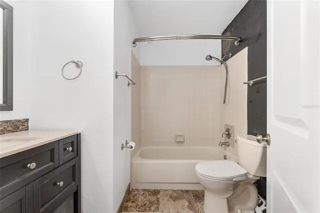 $335,000 | 8305 Southwest 46 Lane, Gainesville, FL 32608