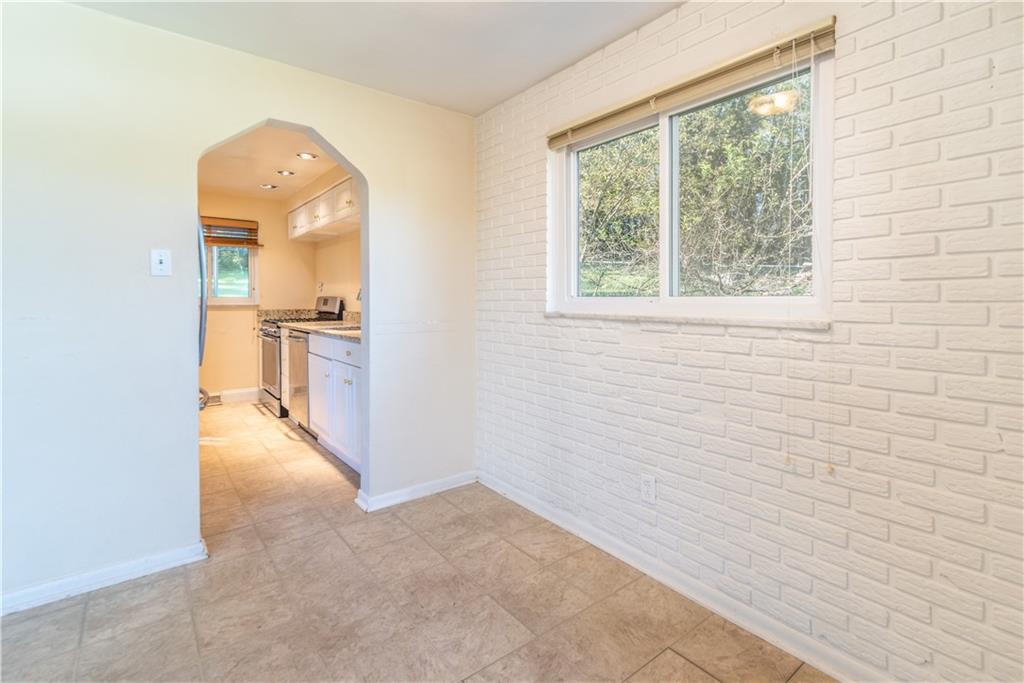 25 Seneca Road Pittsburgh, PA 15241 - Photo 7 of 25 Gallery Image 7