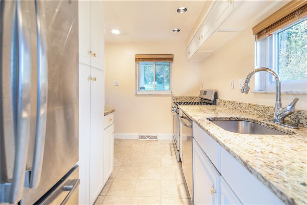 25 Seneca Road Pittsburgh, PA 15241 - Photo 8 of 25 Gallery Image 8