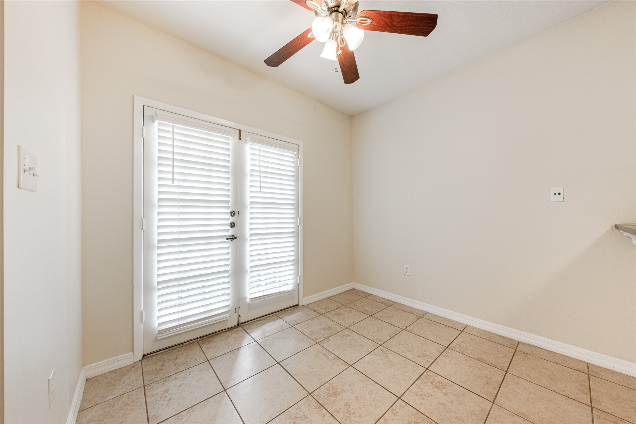 2801 Rio Grande Street, Unit 206 Austin, TX 78705 - Photo 10 of 22
