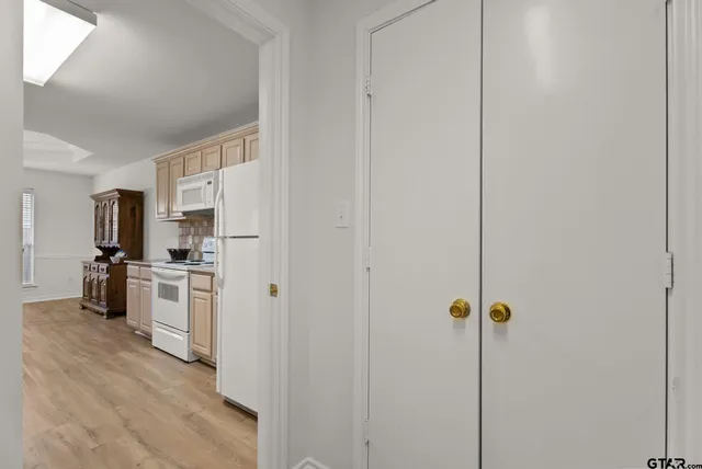 $220,000 | 1521 Rice Road, Unit J104, Tyler, TX 75703