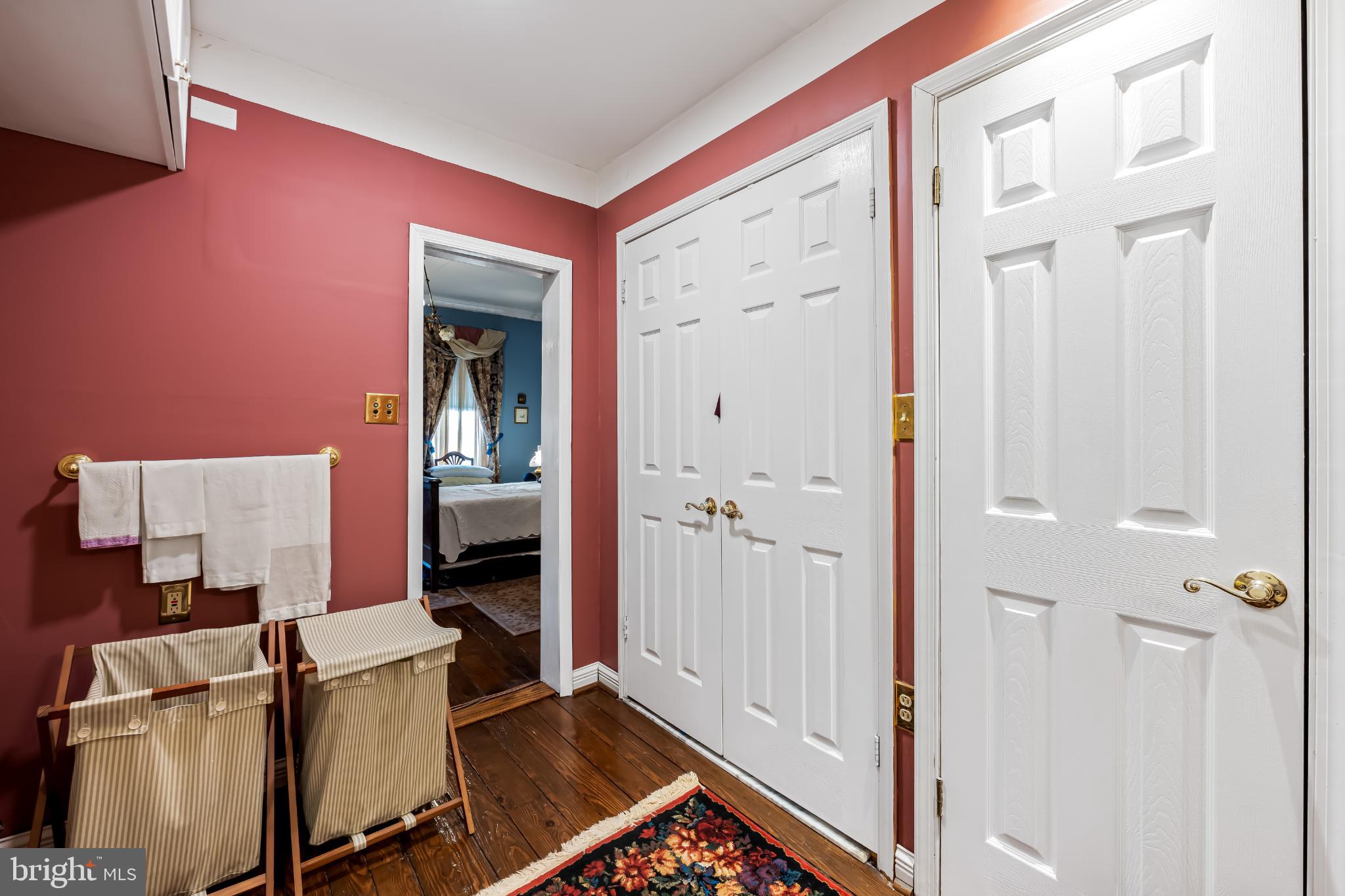 35 South Calhoun Street Baltimore, MD 21223 - Photo 20 of 29 en suite bath