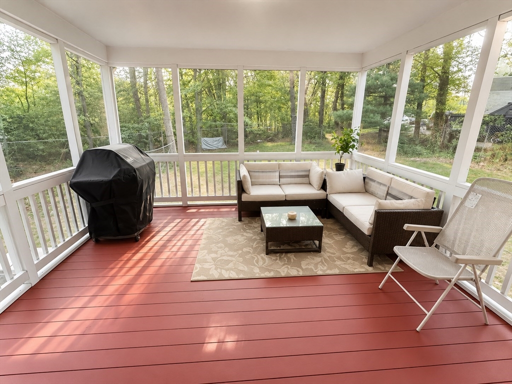 19 Fairview Road Framingham, MA 01702 - Photo 24 of 27