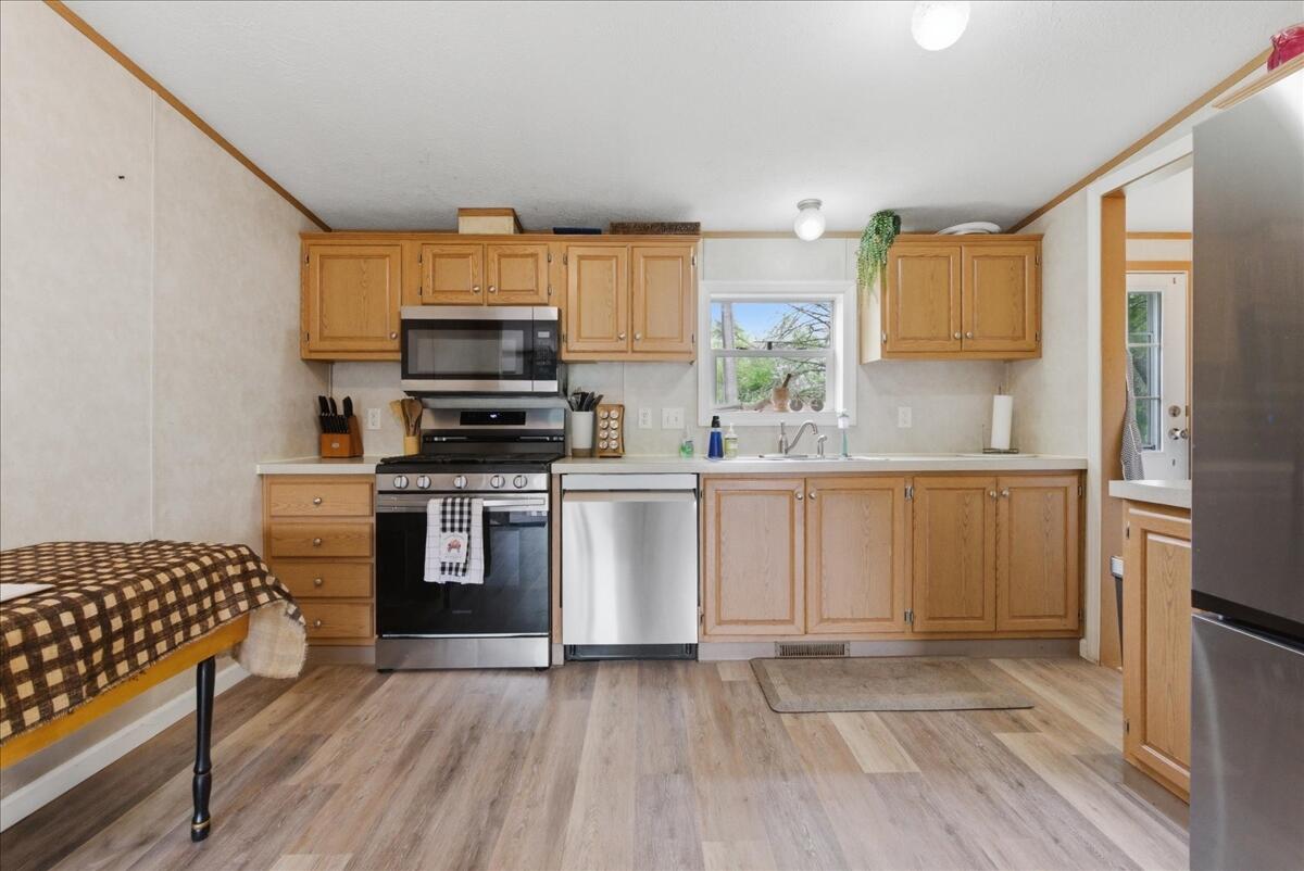 271 Old Alfred Road, Unit 271 Arundel, ME 04046 - Photo 9 of 35 26-DSC08233-Edit
