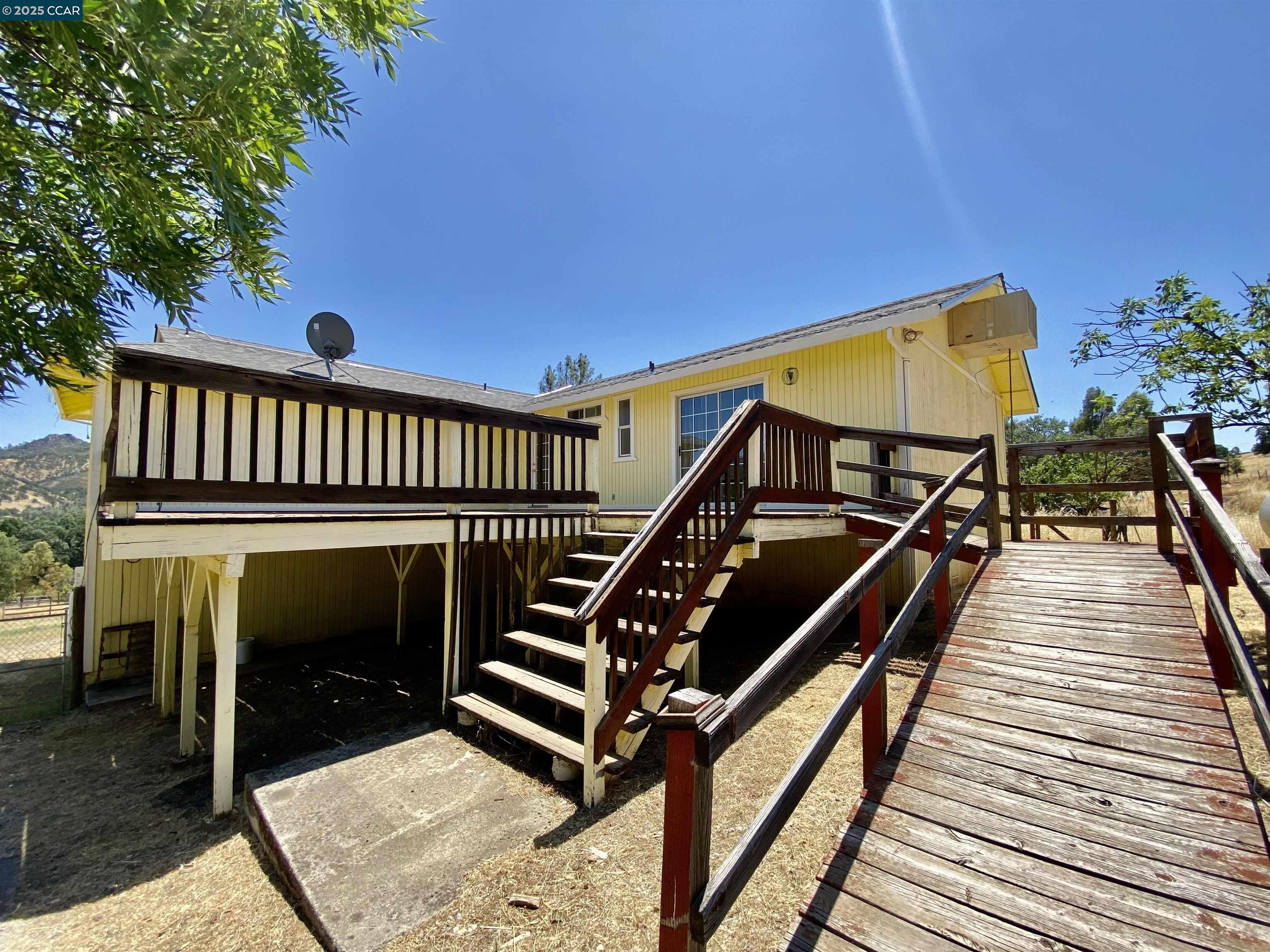 2707 River View Road Clearlake Oaks, CA 95423 - Photo 2 of 18 a view of entryway with a front door