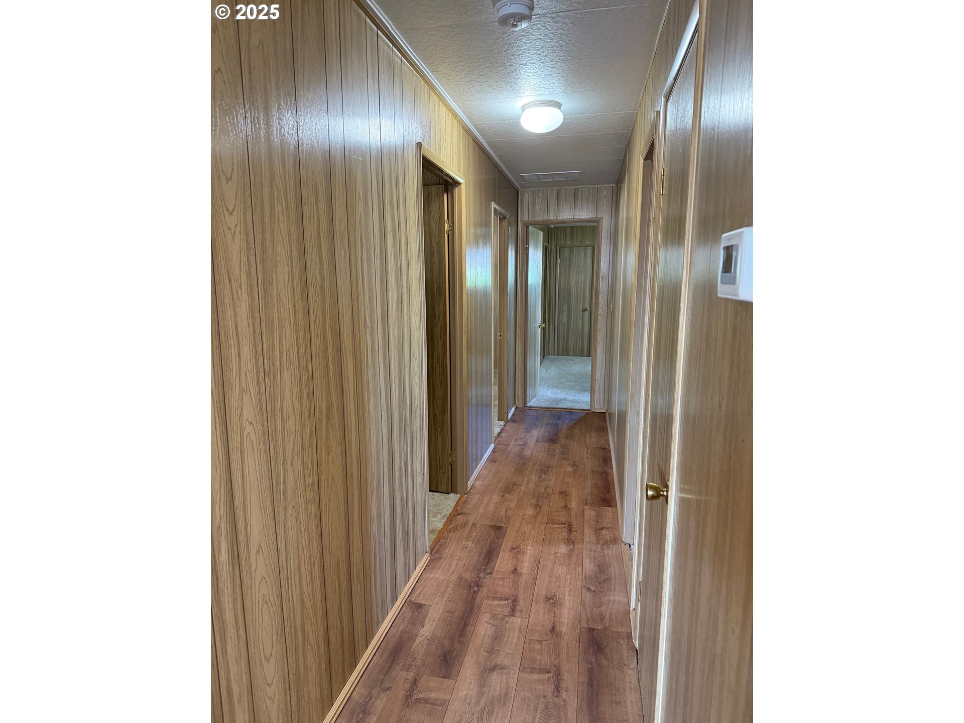 5422 Portland Road Northeast, Unit 47 Salem, OR 97305 - Photo 17 of 45 a view of hallway