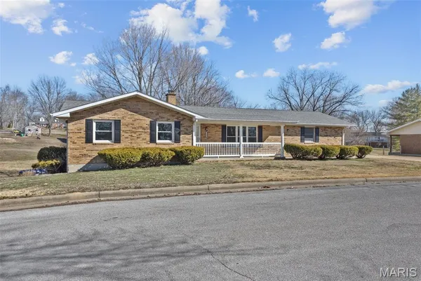 $395,000 | 235 Gerard Street, Ste. Genevieve, MO 63670