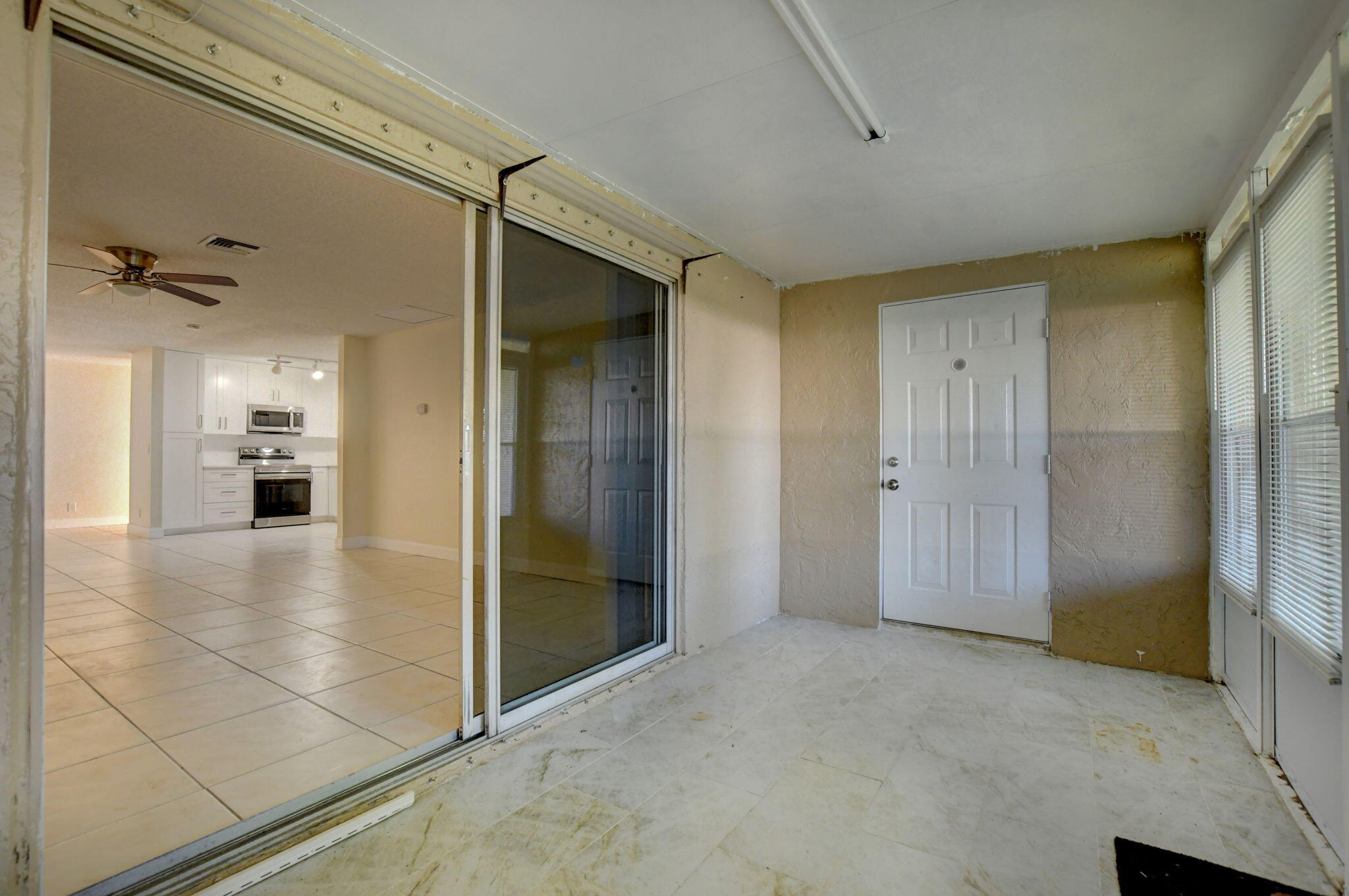 22334 Southwest 57th Circle Boca Raton, FL 33428 - Photo 27 of 29 34-web-or-mls-DSC_1837_38_39_40_41