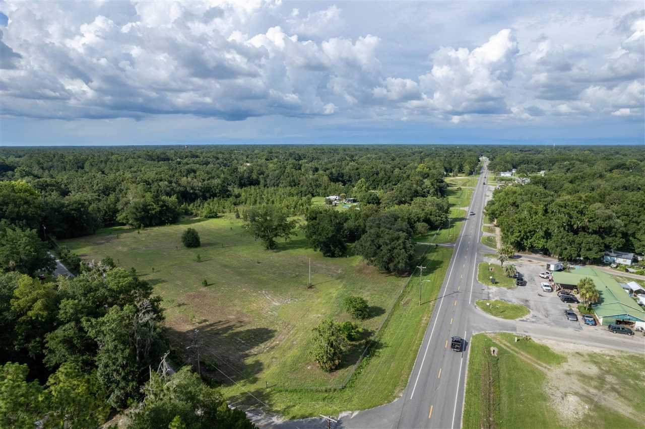 98 Perry Perry, FL 32347 - Photo 3 of 11