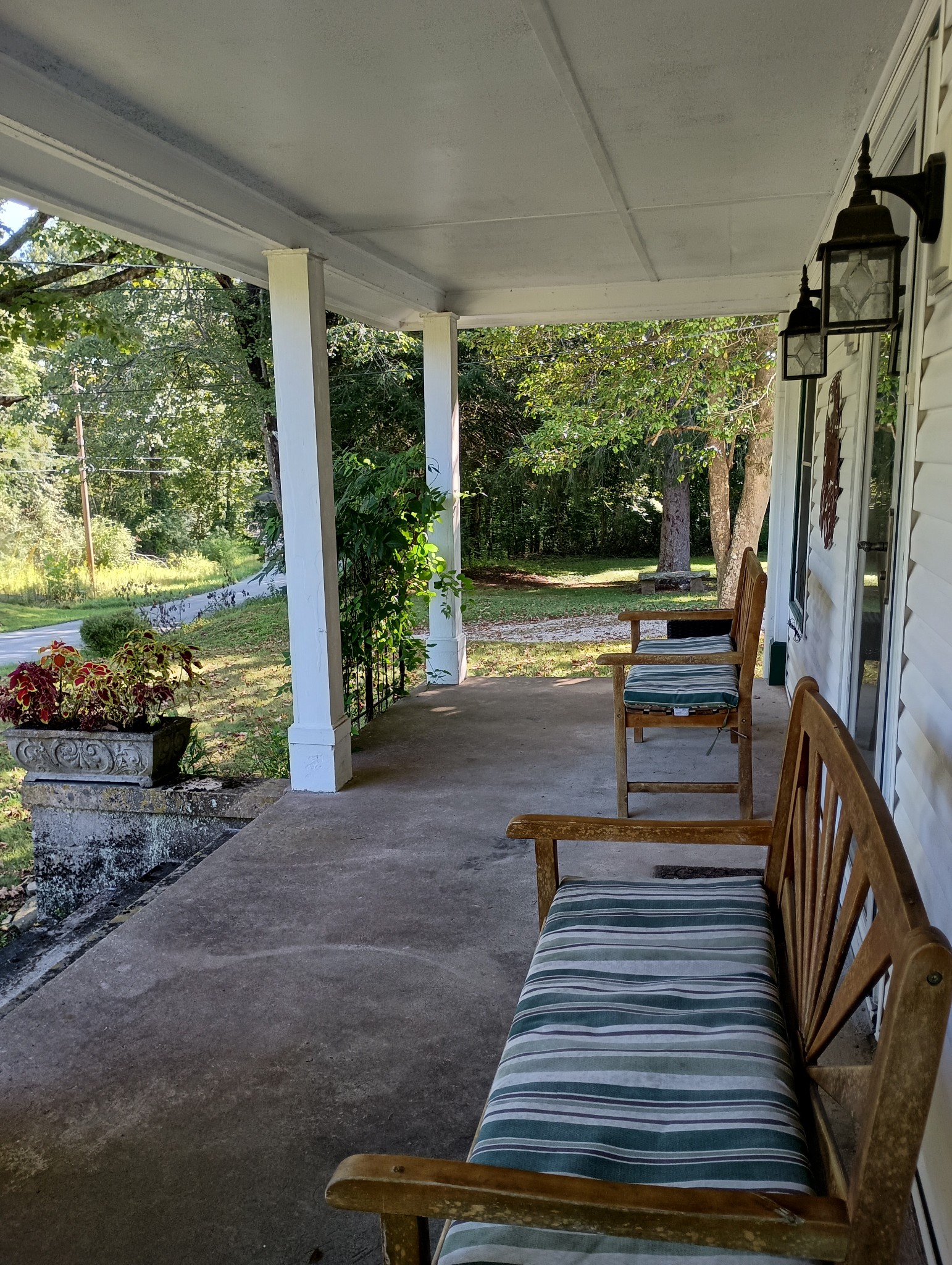 226 Lake O'Donnell Road Sewanee, TN 37375 - Photo 12 of 40 a view of outdoor space with seating