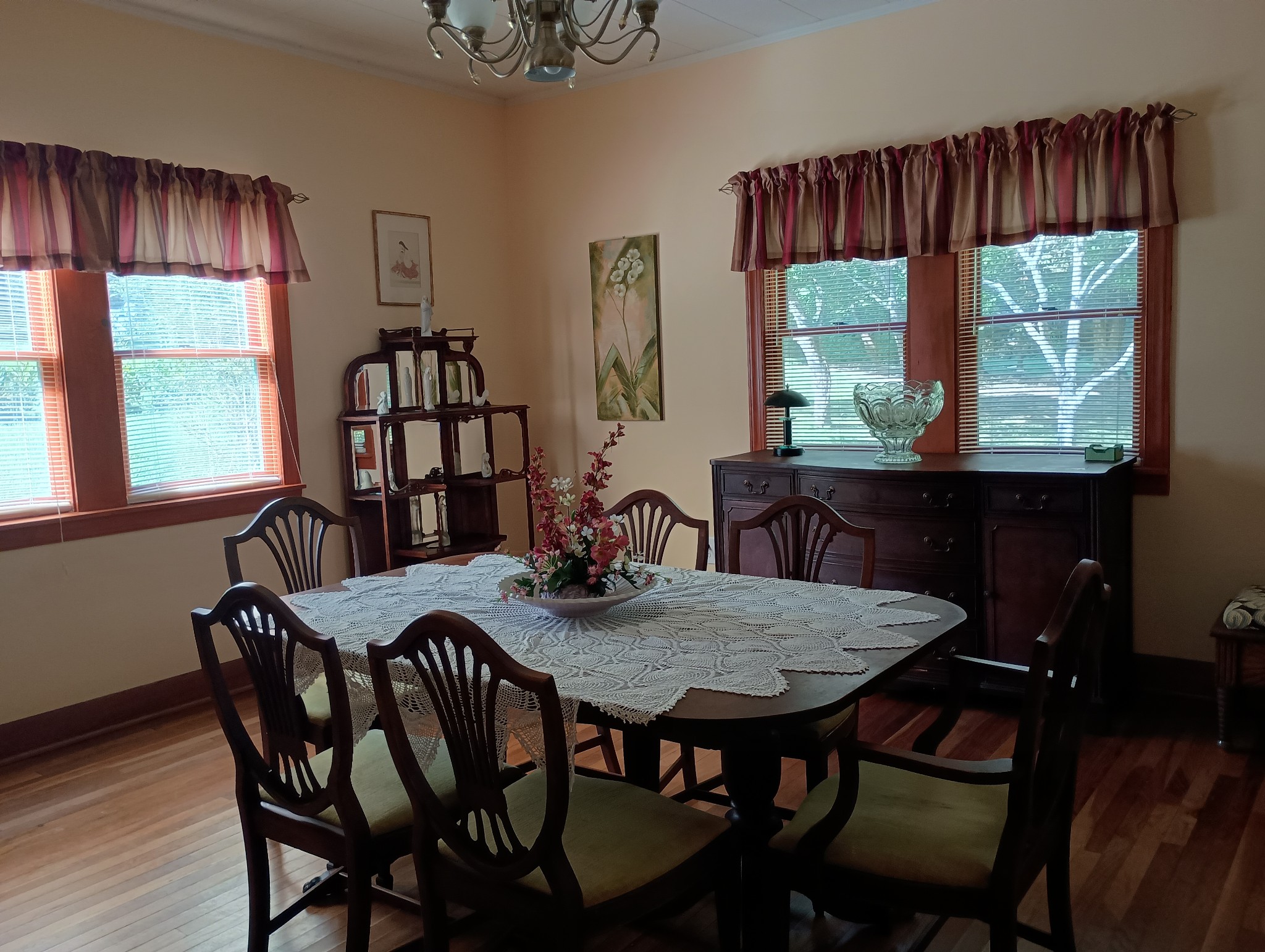 226 Lake O'Donnell Road Sewanee, TN 37375 - Photo 15 of 40 a view of a dining room with furniture window and wooden floor
