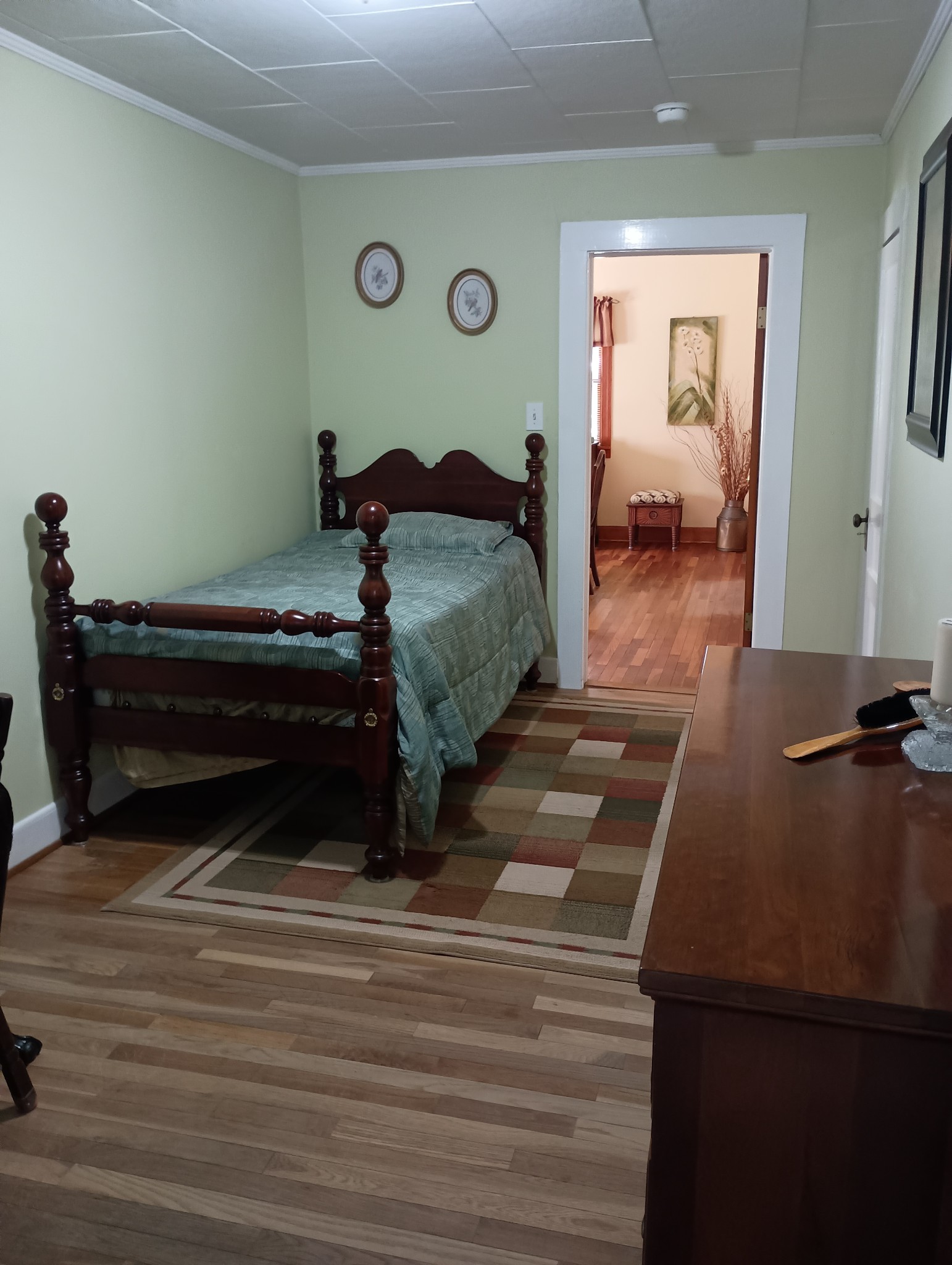 226 Lake O'Donnell Road Sewanee, TN 37375 - Photo 34 of 40 a bedroom with a bed and a dresser