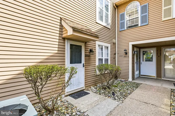 a view of a windows and outside view