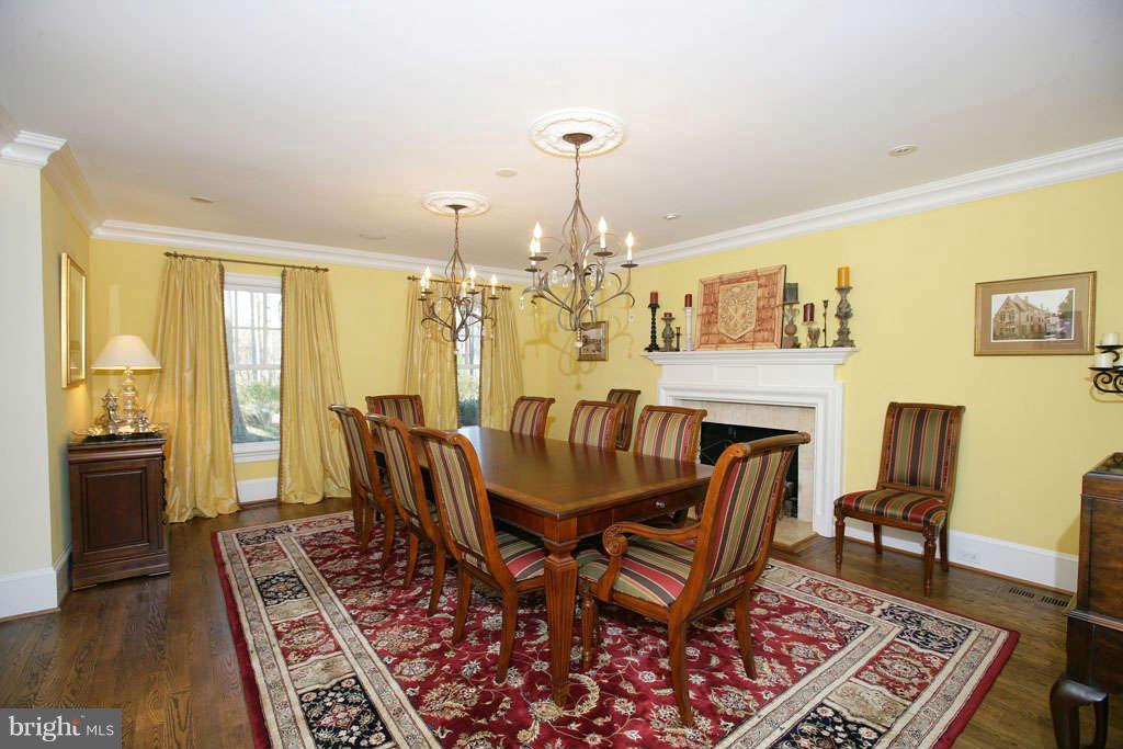 10820 Lockland Road Potomac, MD 20854 - Photo 7 of 30 a view of a dining room with furniture window and wooden floor
