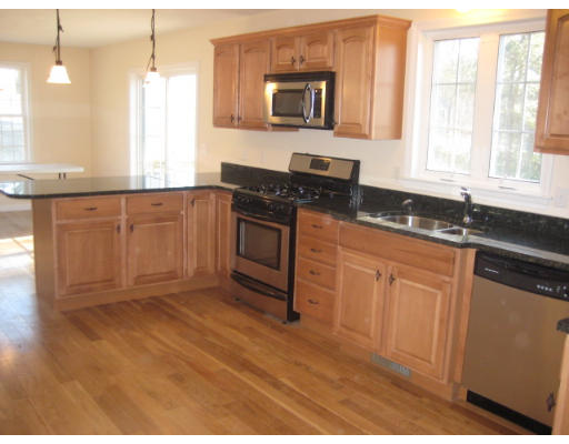 26 Cinnamon Ridge Circle, Unit 22 Middleboro, MA 02346 - Photo 3 of 4 Gallery Image 3