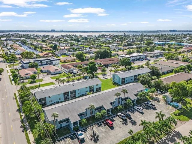 $189,000 | 4903 Vincennes Street, Unit 116, Cape Coral, FL 33904