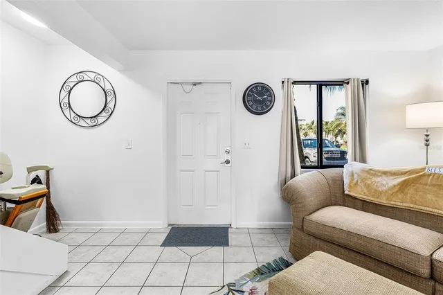 $189,000 | 4903 Vincennes Street, Unit 116, Cape Coral, FL 33904
