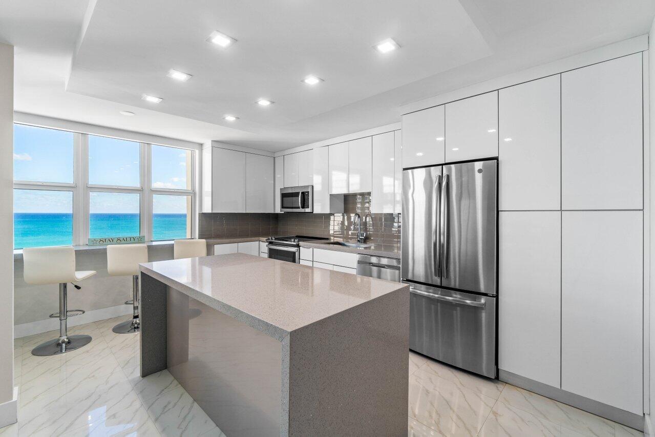 2000 South Ocean Boulevard, Unit 15B Boca Raton, FL 33432 - Photo 10 of 65 3