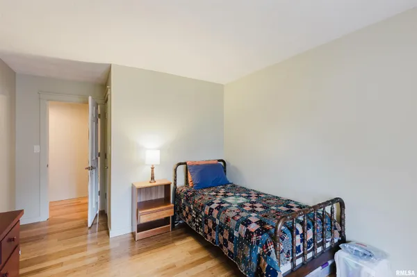 $395,000 | 1502 Nagel Drive, Marion, IL 62959