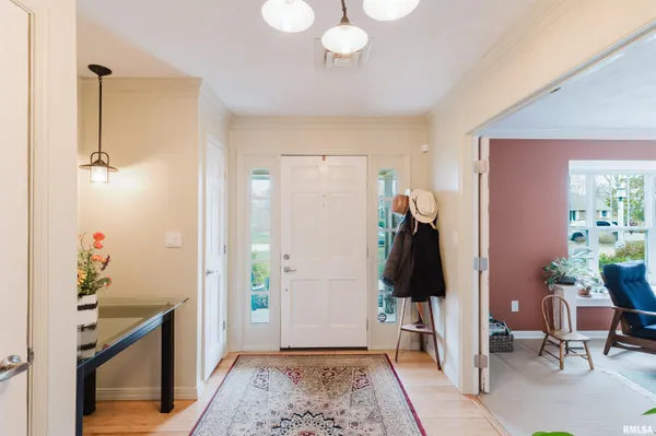 $395,000 | 1502 Nagel Drive, Marion, IL 62959