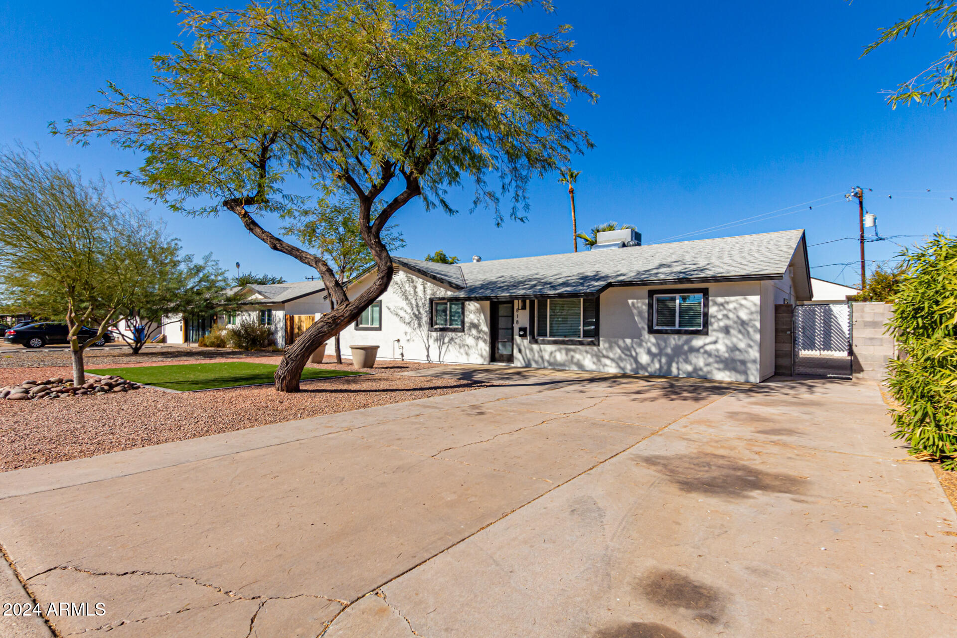 818 West Elna Rae Street Tempe, AZ 85281 - Photo 10 of 52 04-Elna Rae