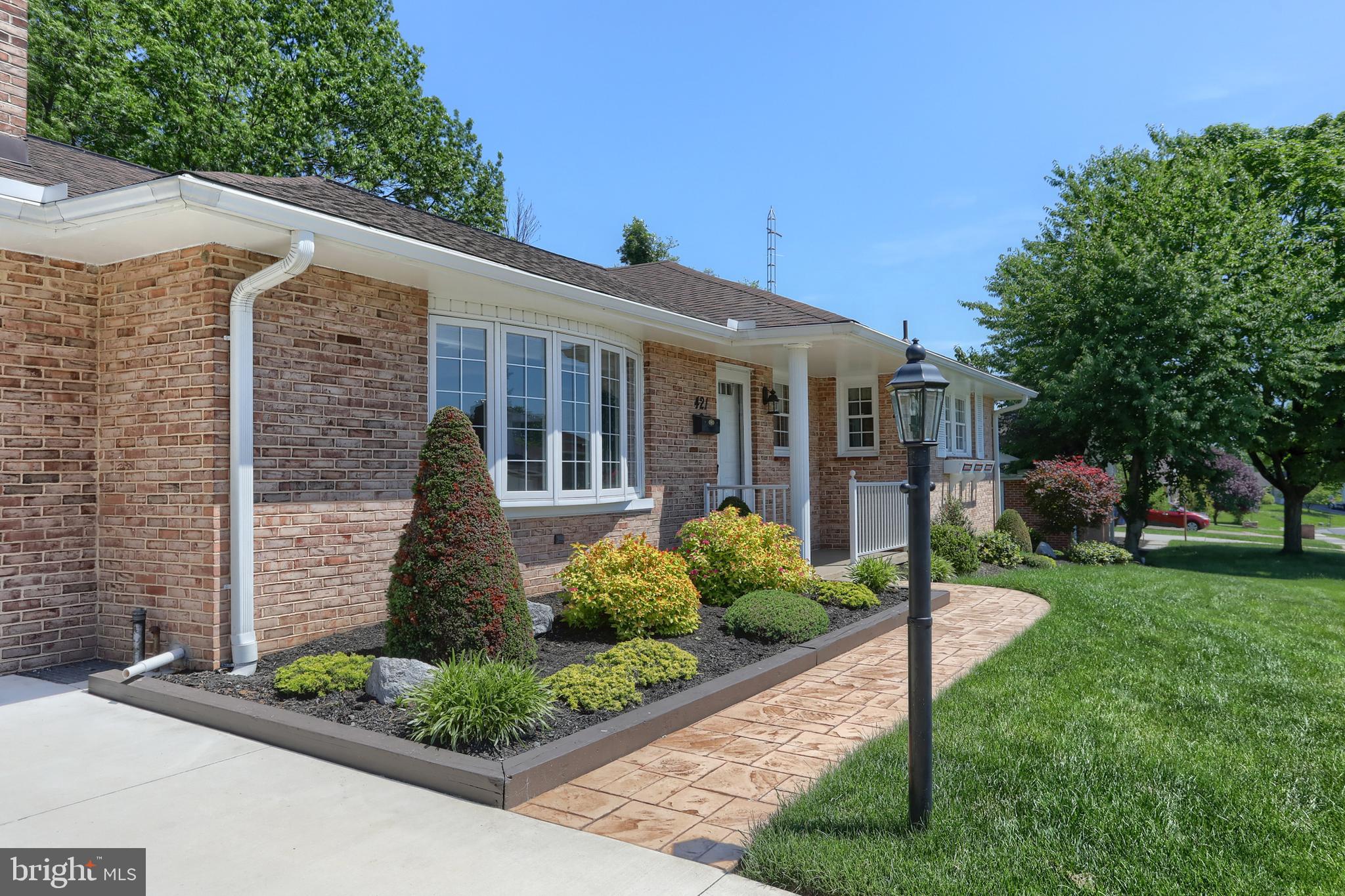 421 Berryhill Road Harrisburg, PA 17109 - Photo 5 of 49