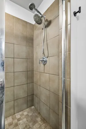 $2,000 | 1510 Demonbreun Street, Unit 608, Nashville, TN 37203