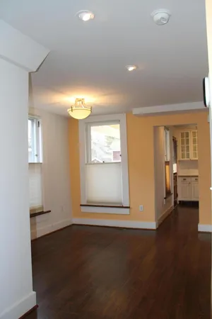 $3,500 | 310 2nd Street, Ann Arbor, MI 48103