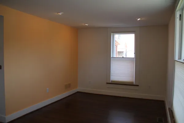 $3,500 | 310 2nd Street, Ann Arbor, MI 48103