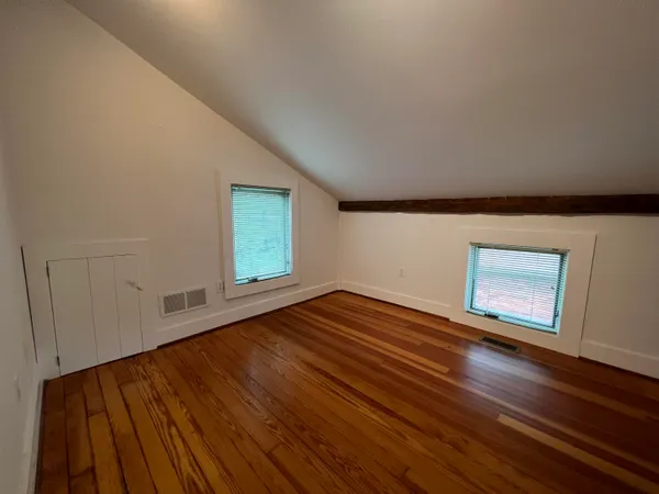 $3,500 | 310 2nd Street, Ann Arbor, MI 48103