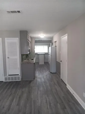 $250,000 | 2906 Plaza Street, Arlington, TX 76010