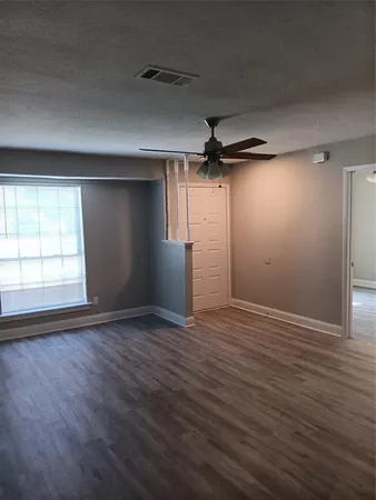 $250,000 | 2906 Plaza Street, Arlington, TX 76010