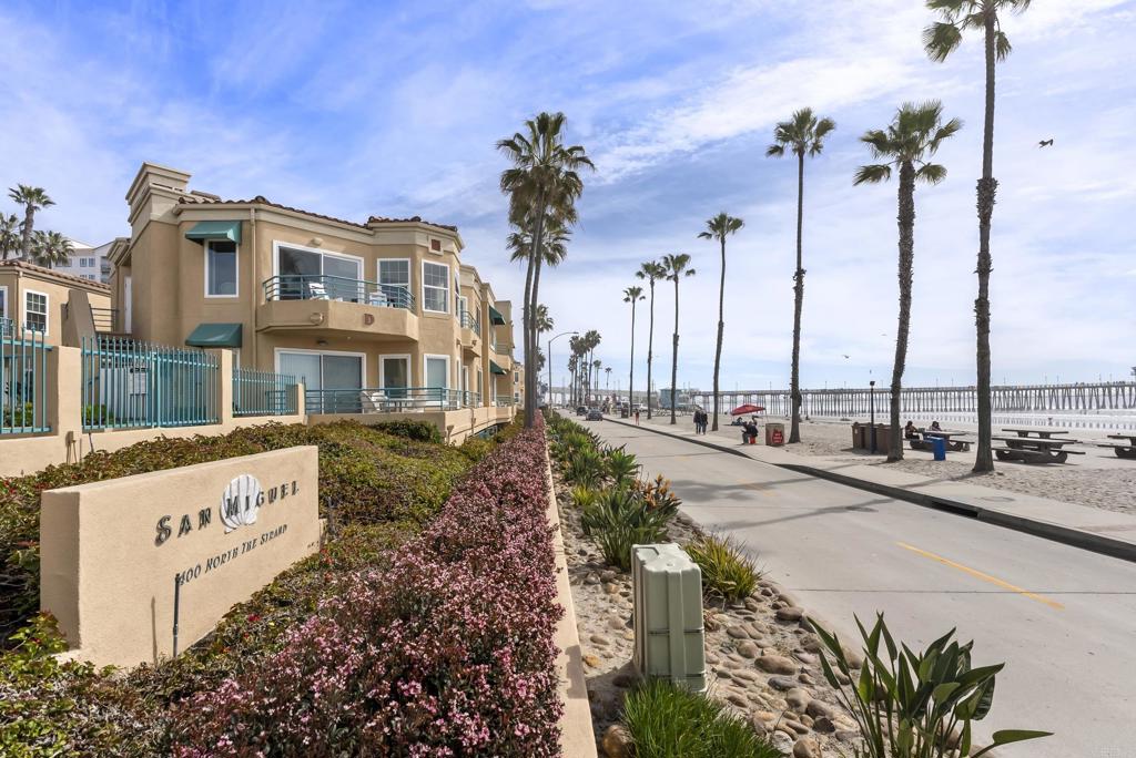 400 The Strand North, Unit 7 Oceanside, CA 92054 - Photo 29 of 35 a sign board on the side of a street