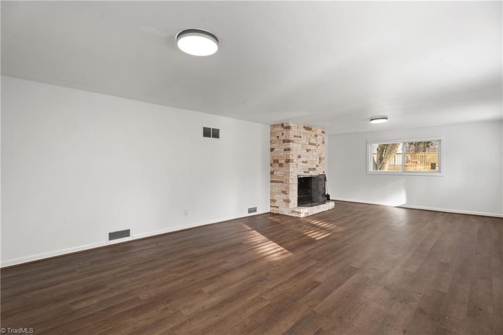 1366 Pinebluff Road Southwest Winston-Salem, NC 27103 - Photo 24 of 34