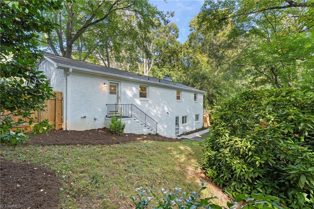 1366 Pinebluff Road Southwest Winston-Salem, NC 27103 - Photo 31 of 34