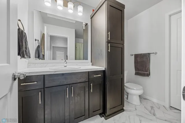 $319,900 | 6730 71st Avenue South, Horace, ND 58047